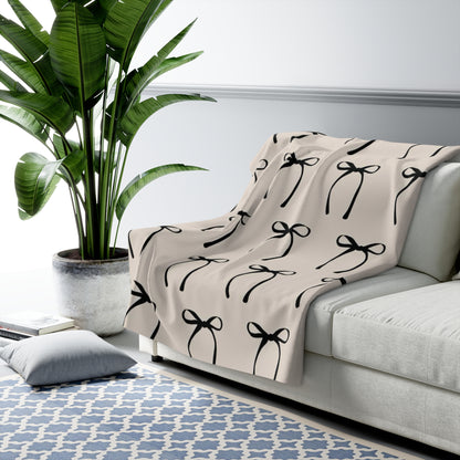 Stylish Sherpa Fleece Blanket with Bow Print, Cozy Gift for Home, Ideal for Birthdays, Weddings, Holidays, Decorative Throw, Comfort